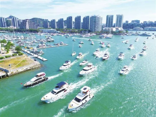 从“小众高端”走向“大众休闲” 春节期间三亚游艇订单同比大涨200%